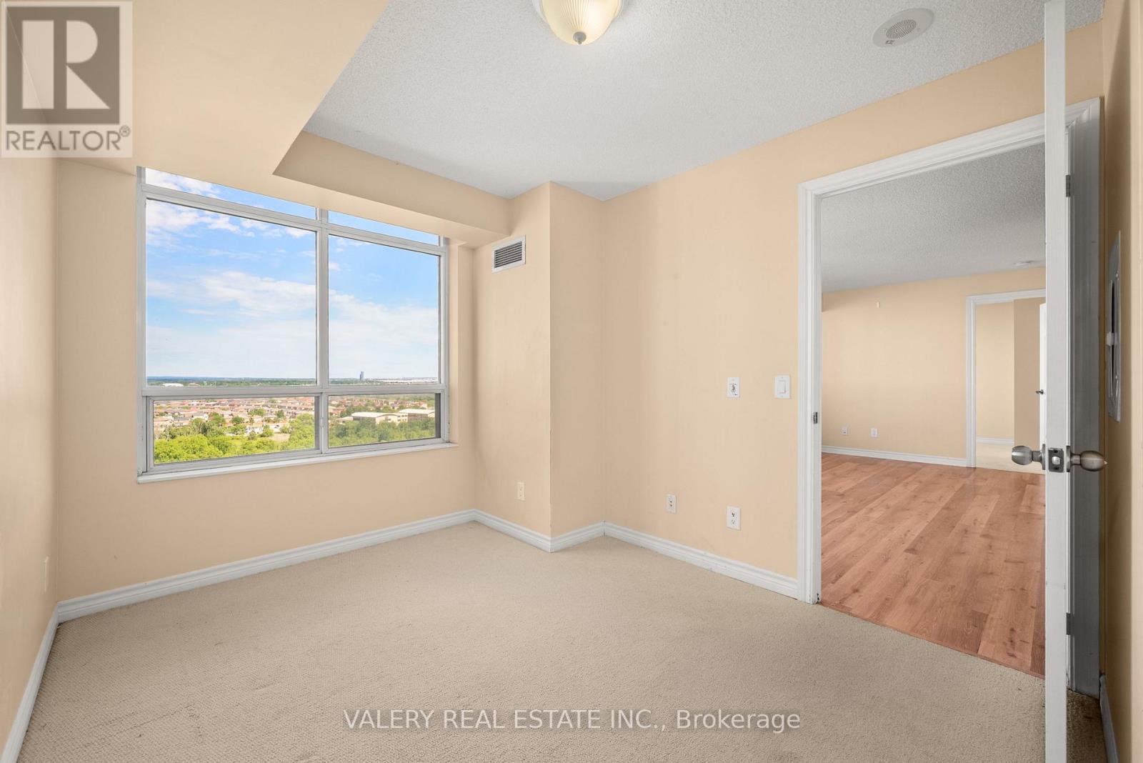 #1626 700 HUMBERWOOD BOULEVARD - 26