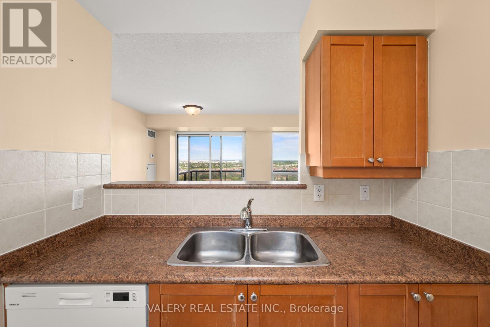 #1626 700 HUMBERWOOD BOULEVARD - 16