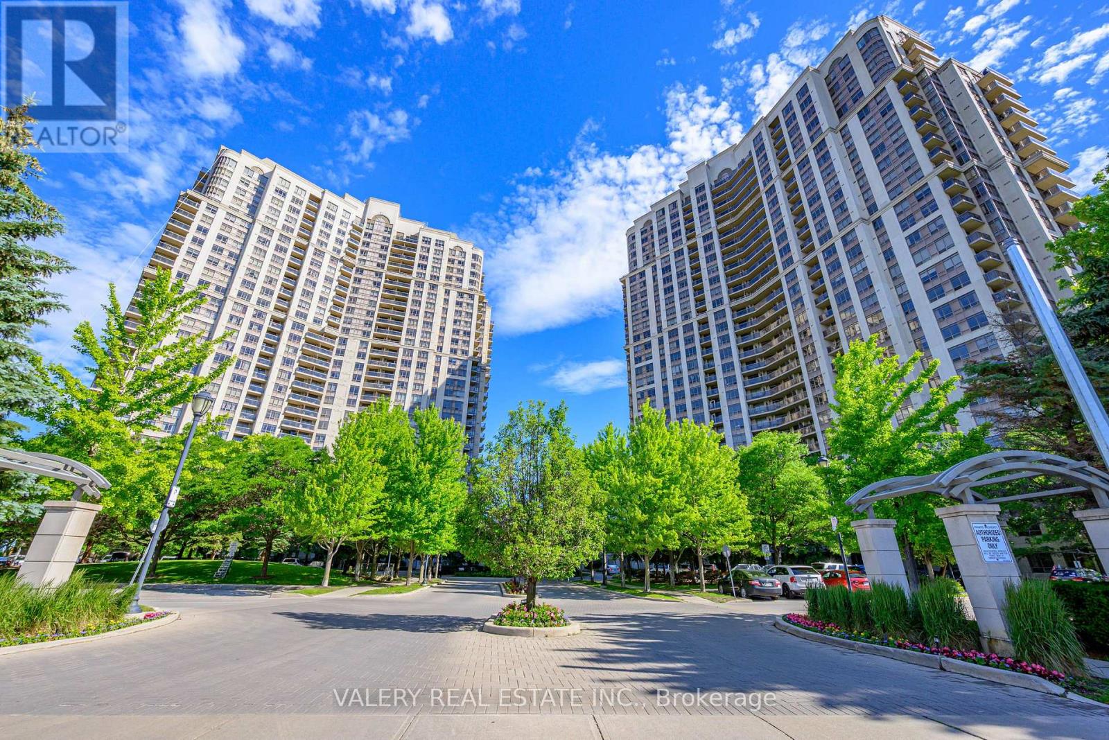 #1626 700 HUMBERWOOD BOULEVARD - 3