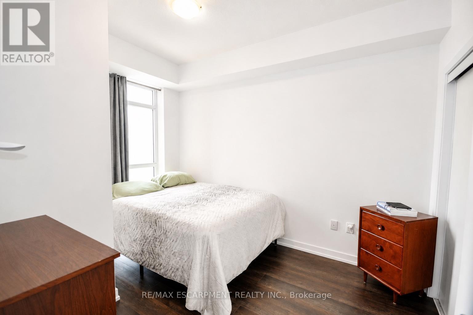 #404 450 DUNDAS STREET E - 10