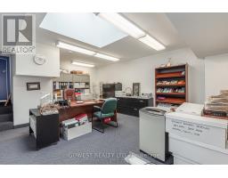 2 &3 Floor - 141 Roncesvalles Avenue, Toronto, ON M6R2L2 Photo 19