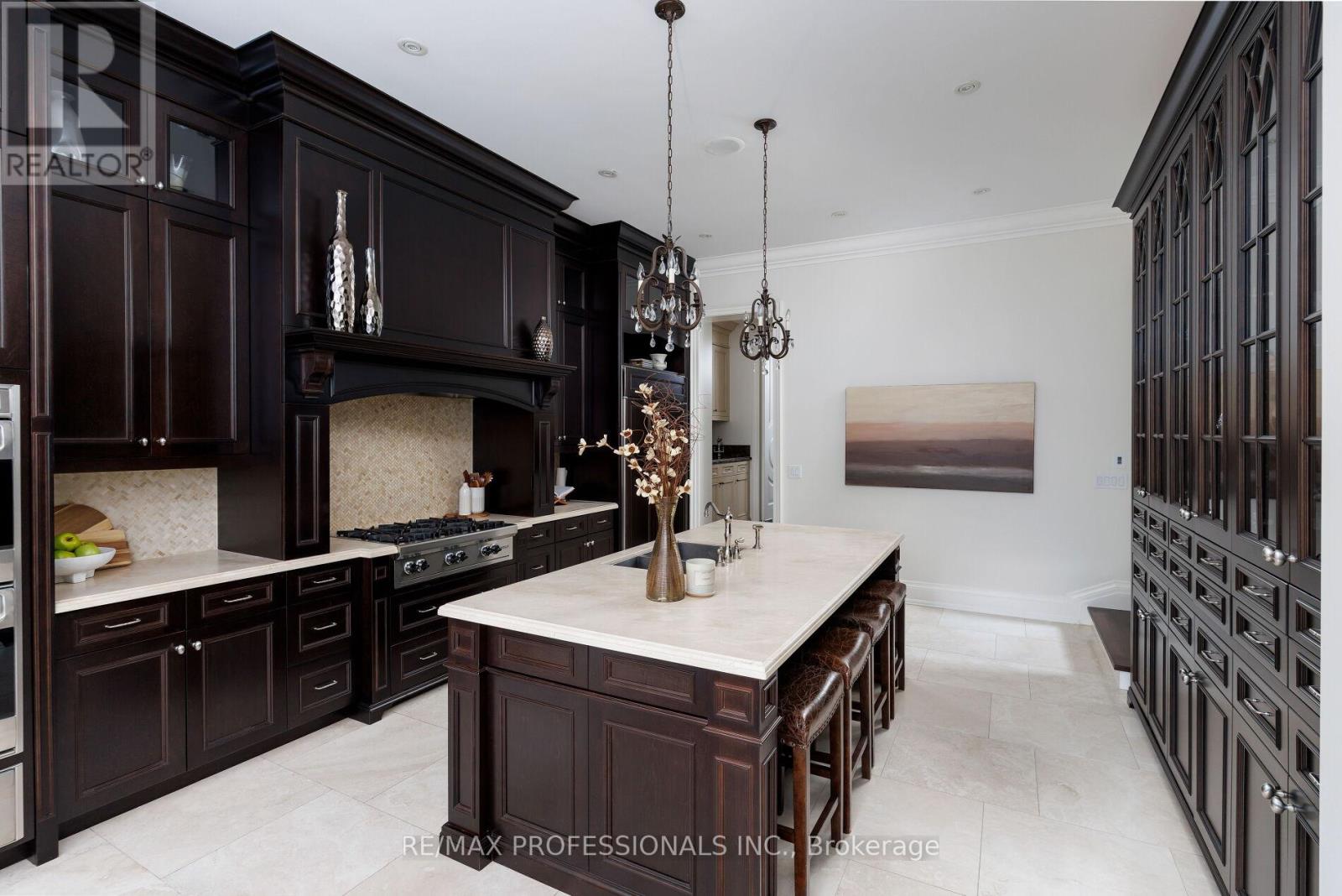 77 HALIBURTON AVENUE - 14