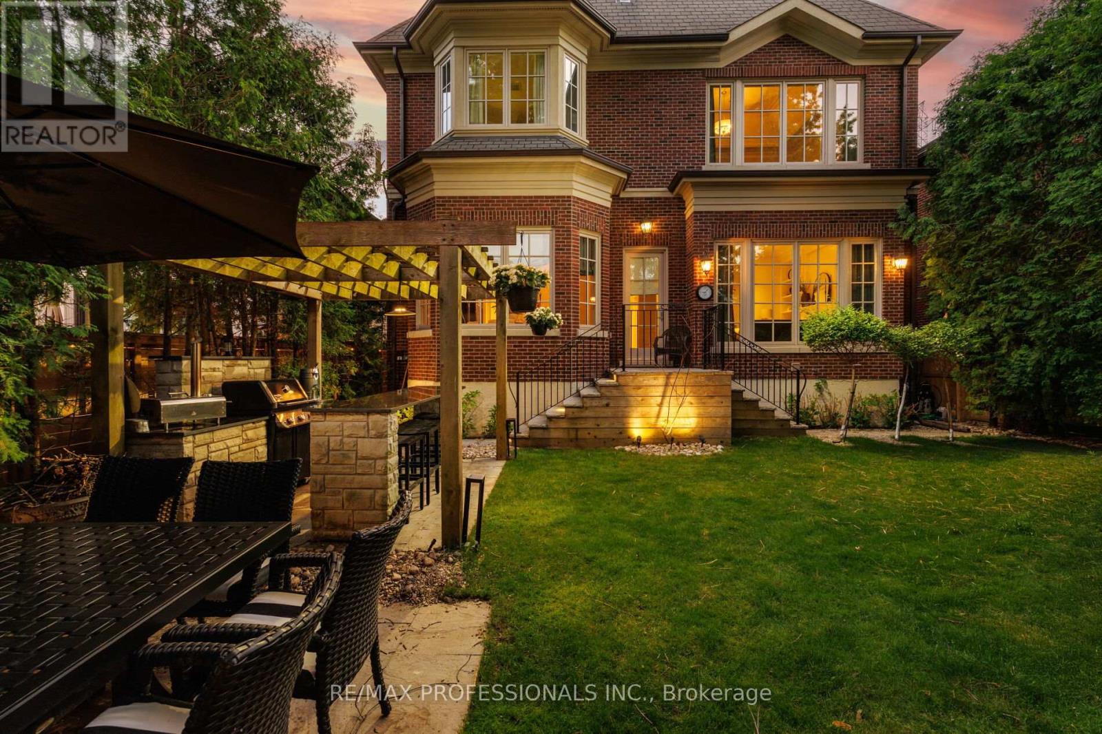 77 HALIBURTON AVENUE - 2