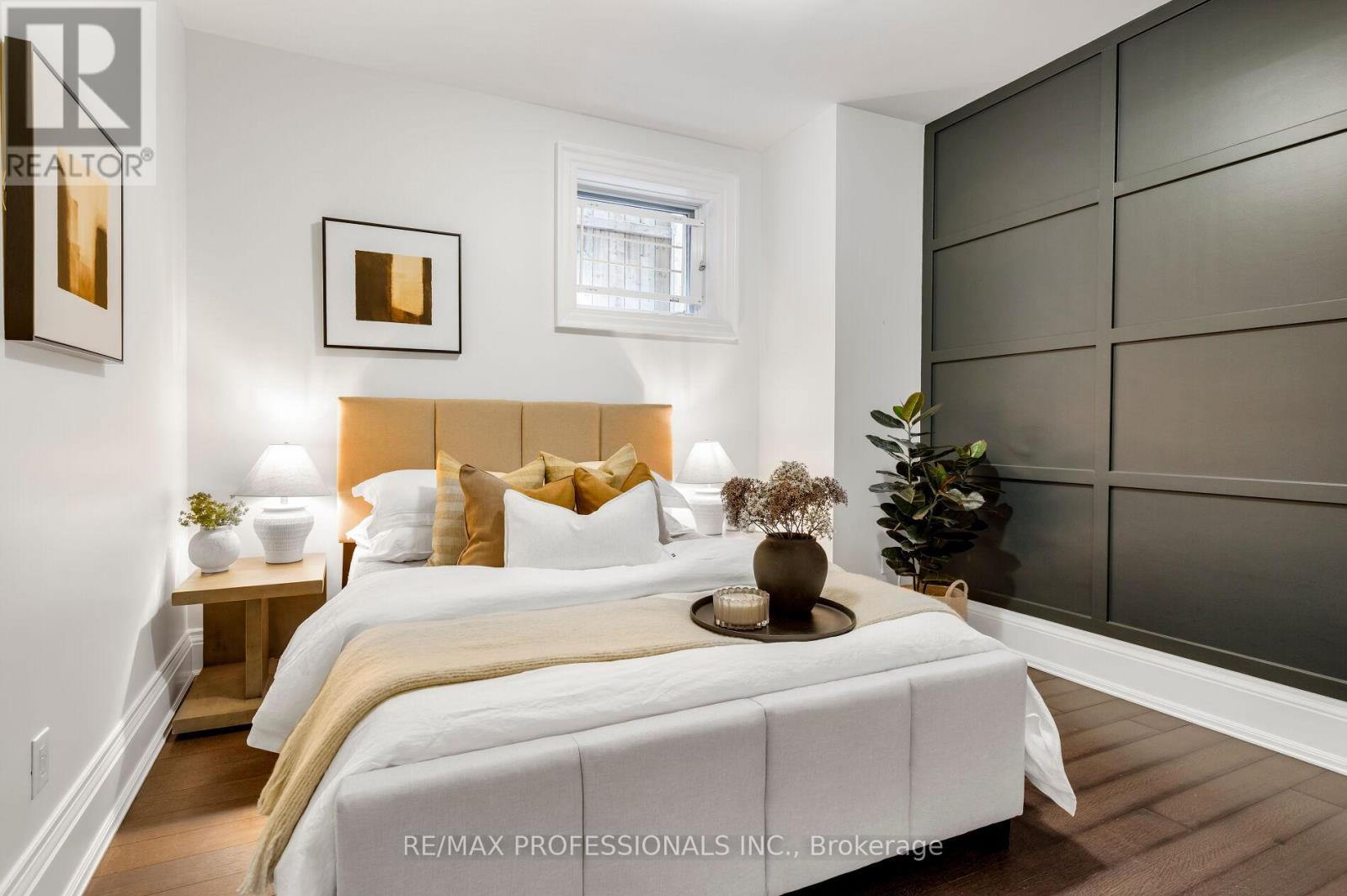 77 HALIBURTON AVENUE - 43