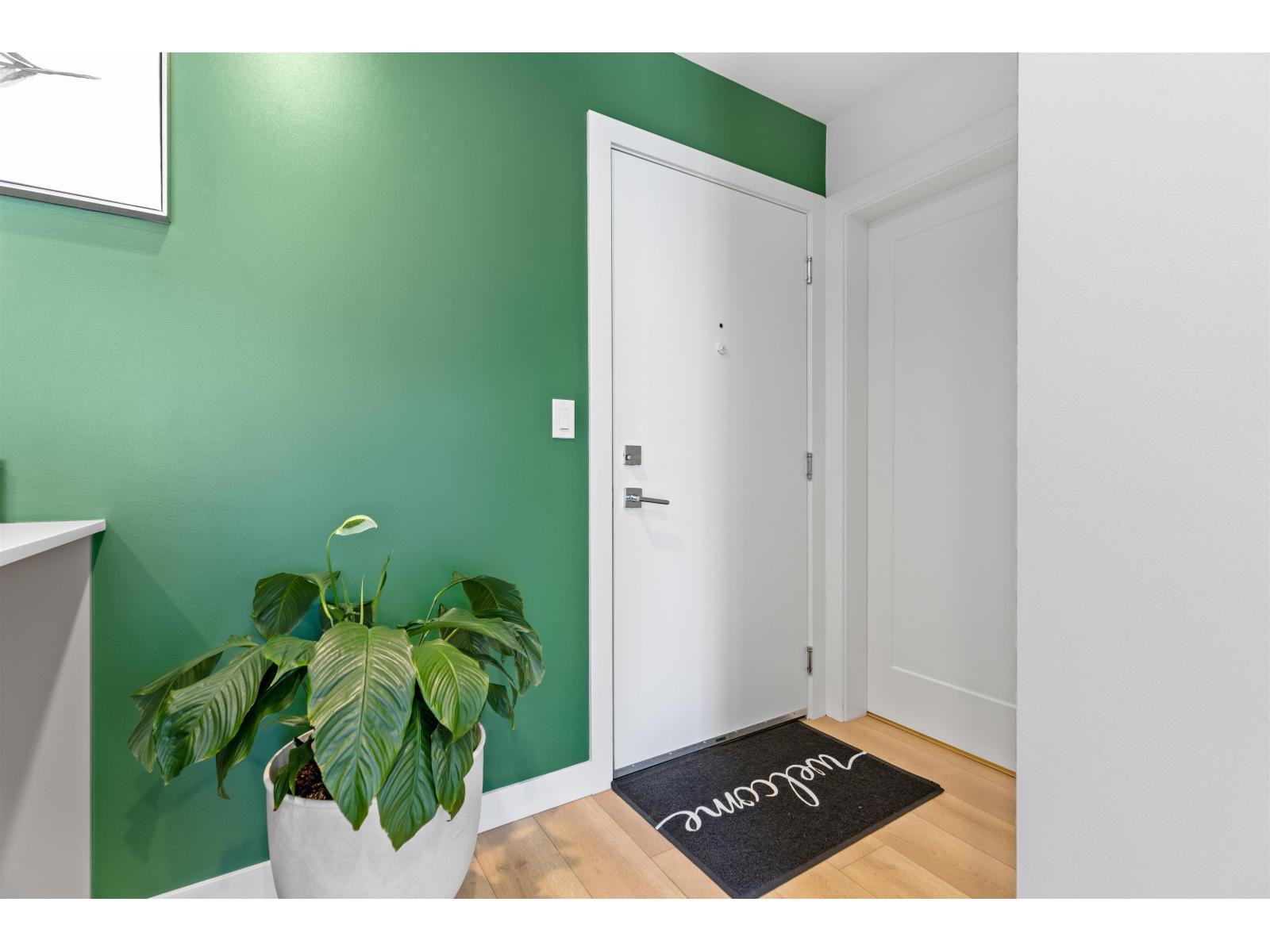 504 8380 200A STREET, Langley
