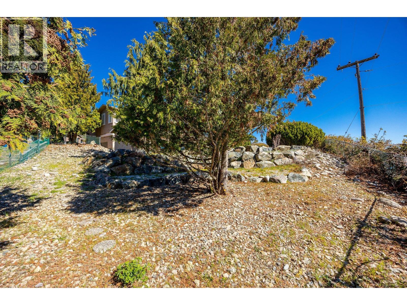  6157 Gillam Crescent, Peachland