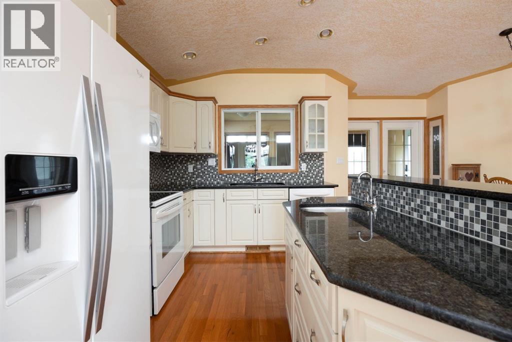104 Avery Bay — photo 13