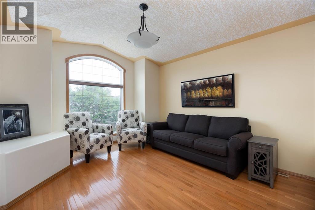 104 Avery Bay — photo 6