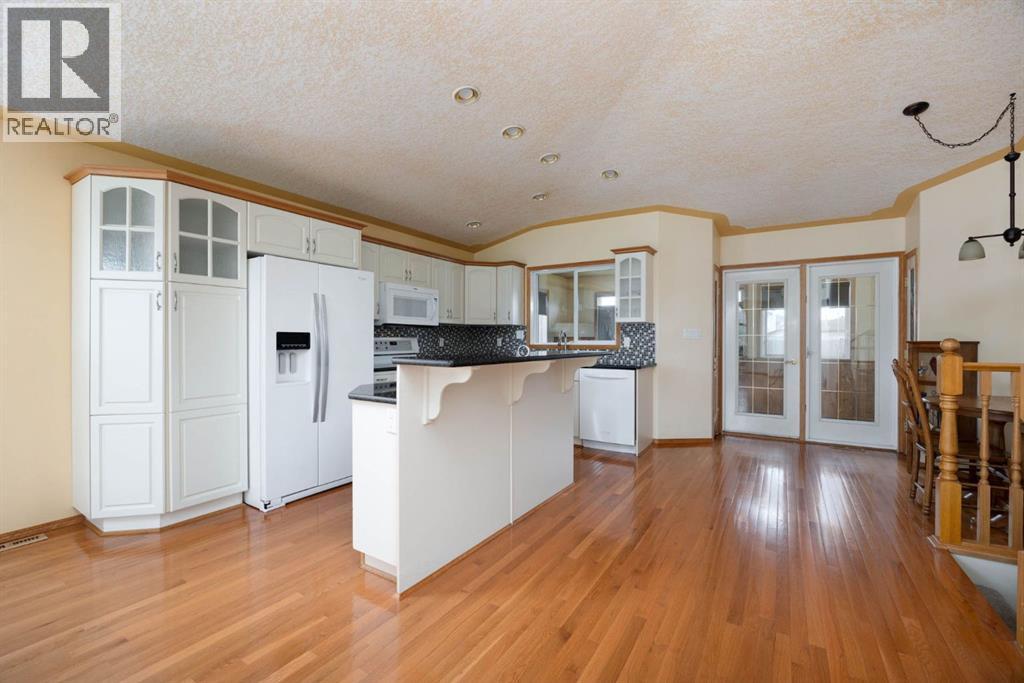 104 Avery Bay — photo 9