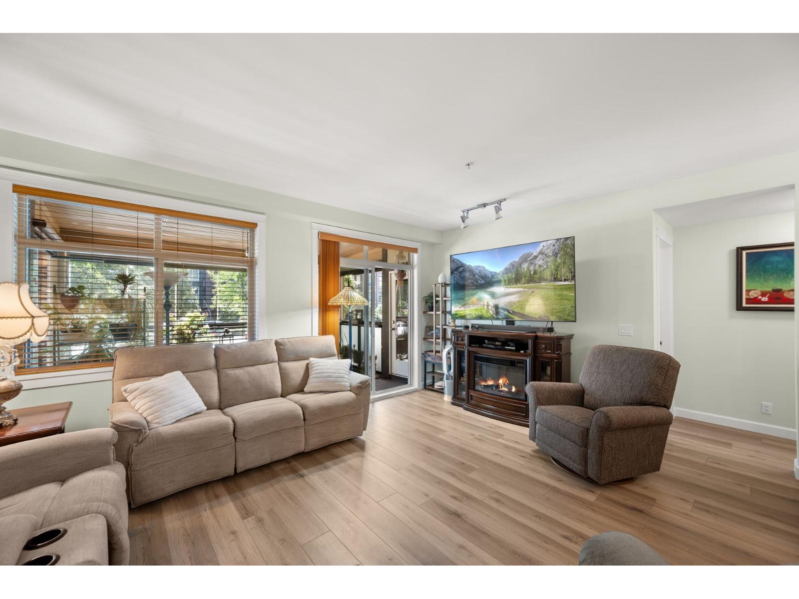 B216 8218 207A STREET, Langley