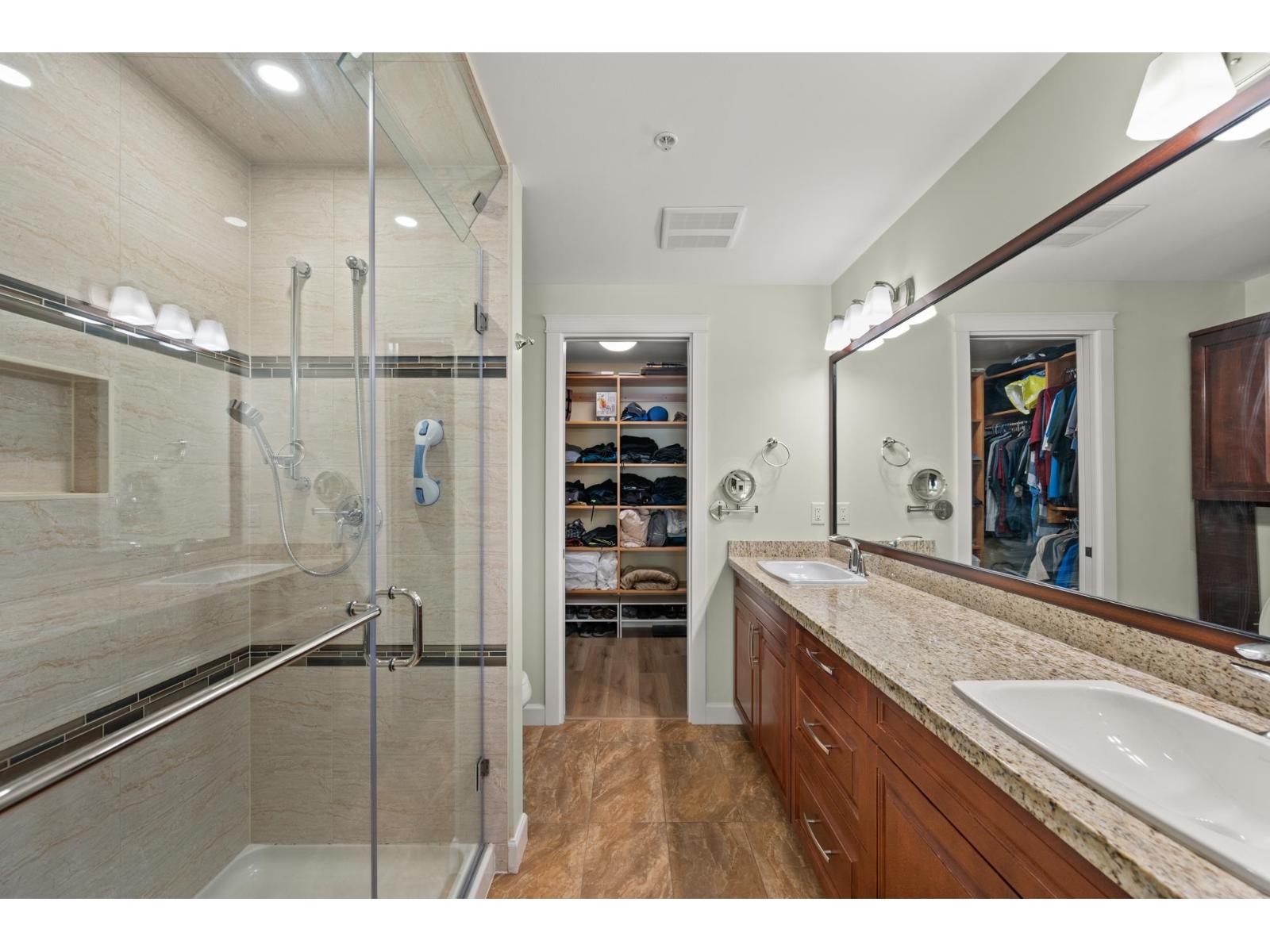 B216 8218 207A STREET, Langley