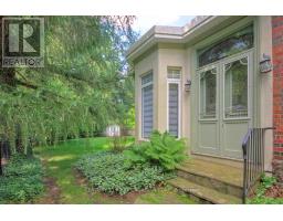 4 Jerseyville Road E, Hamilton, ON L9G1K1 Photo 28
