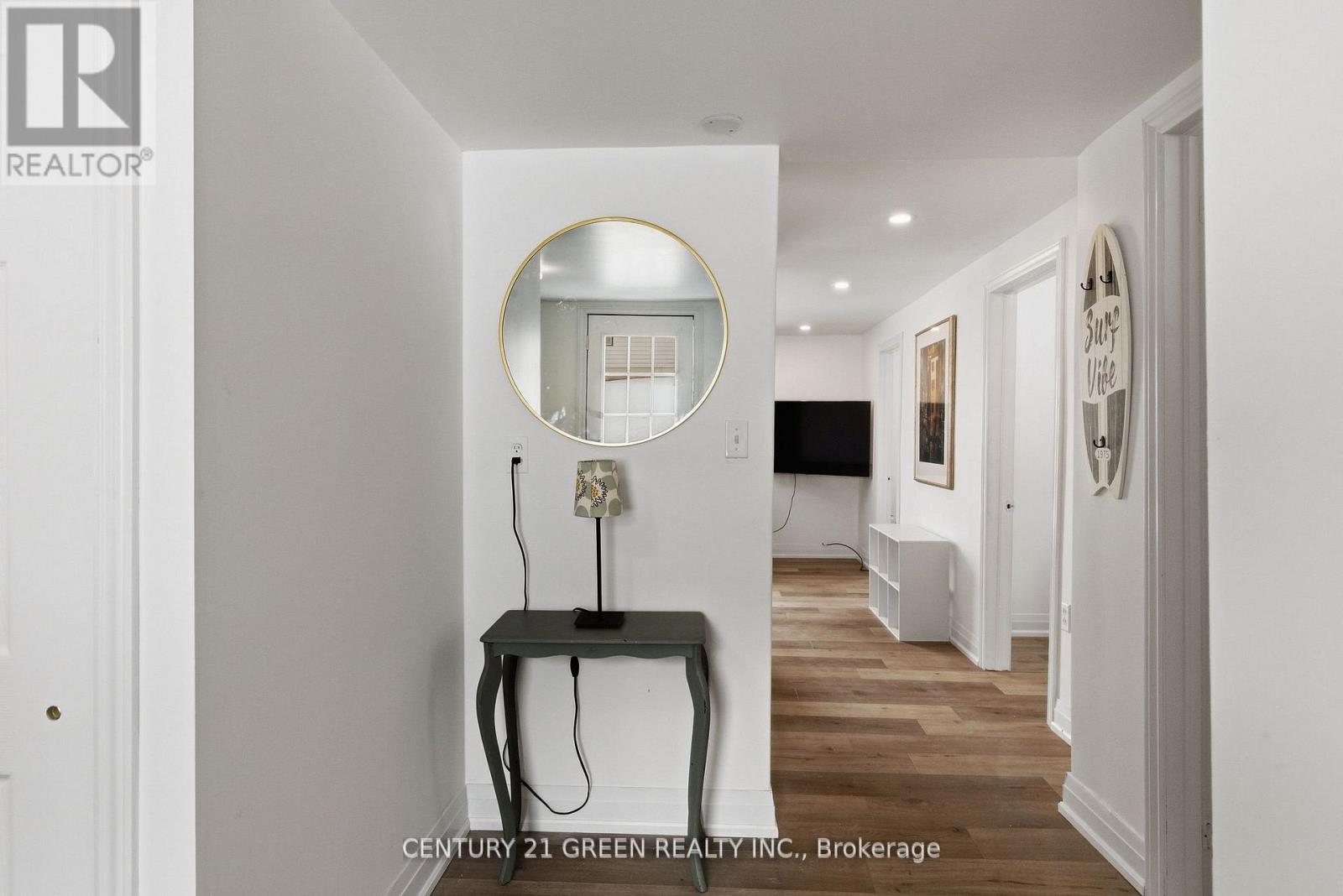 135 VILLAGE STREET - 18