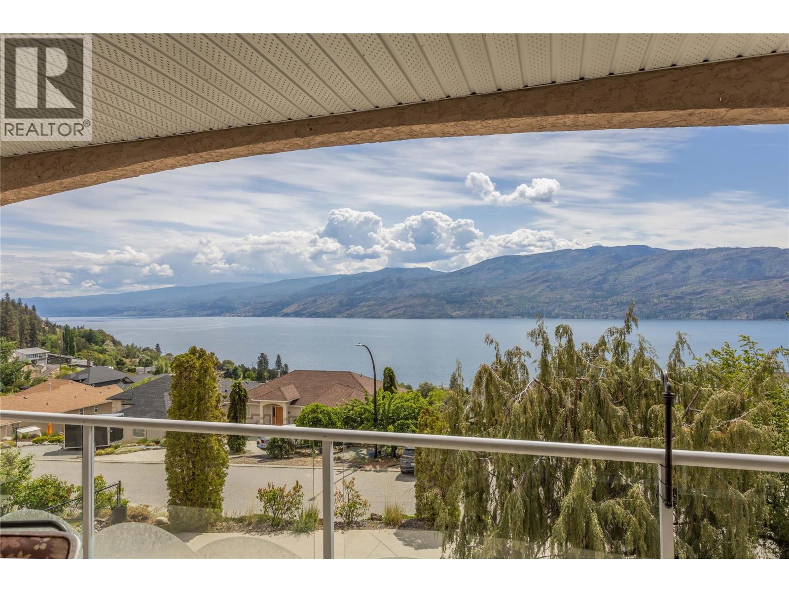 5220 Sutherland Road - 56