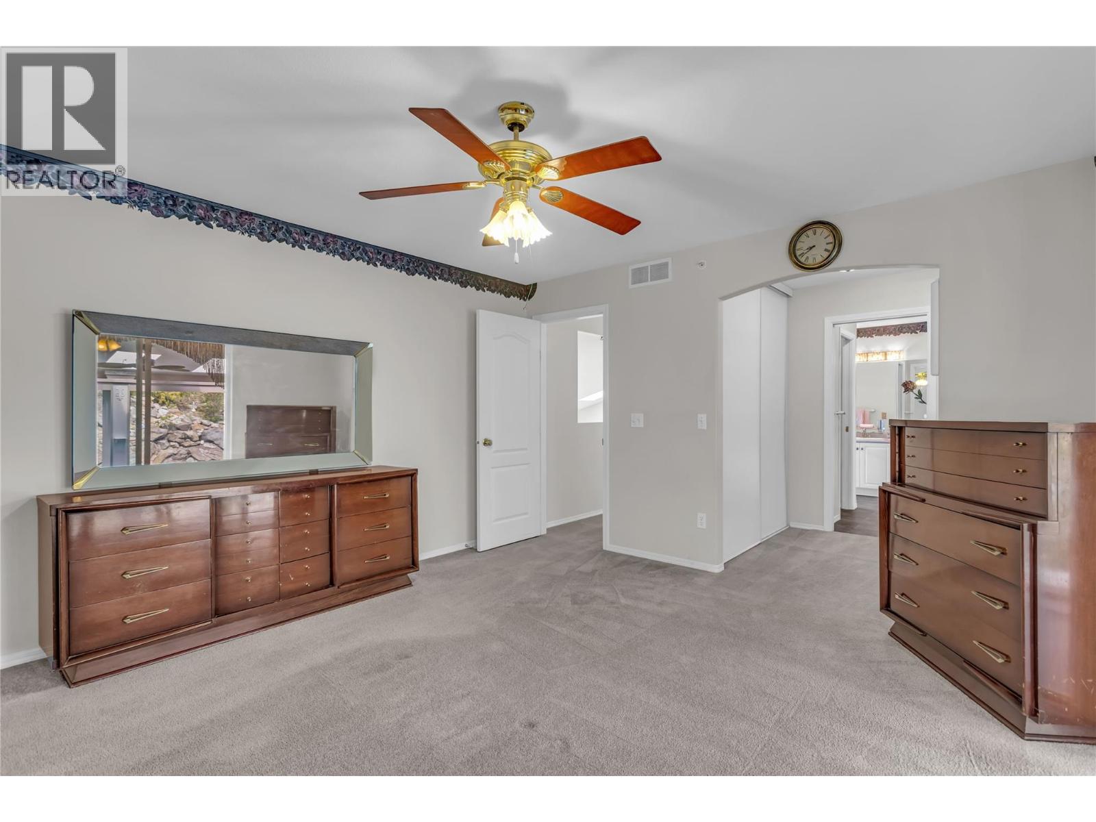 5220 Sutherland Road - 17