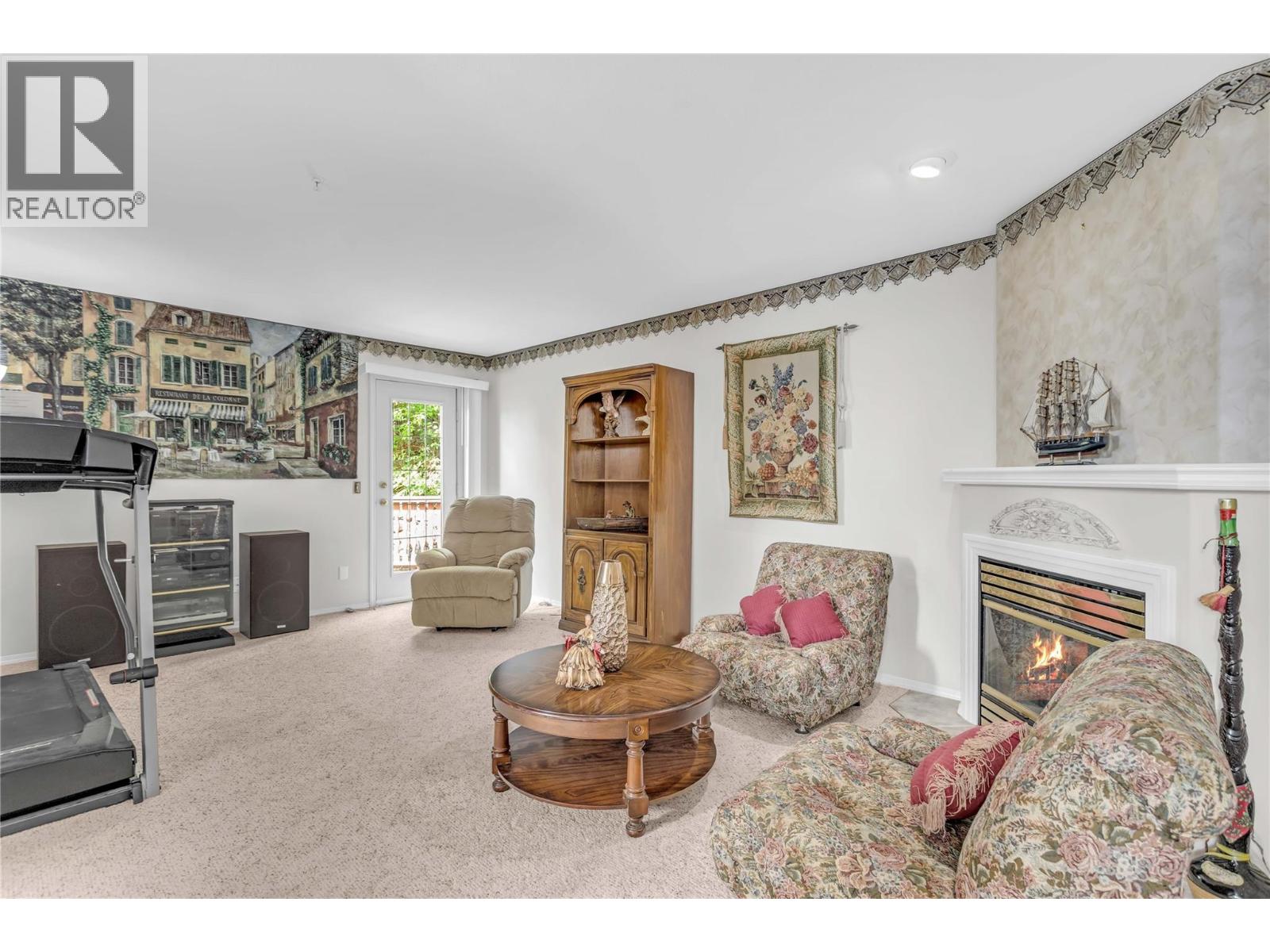 5220 Sutherland Road - 16