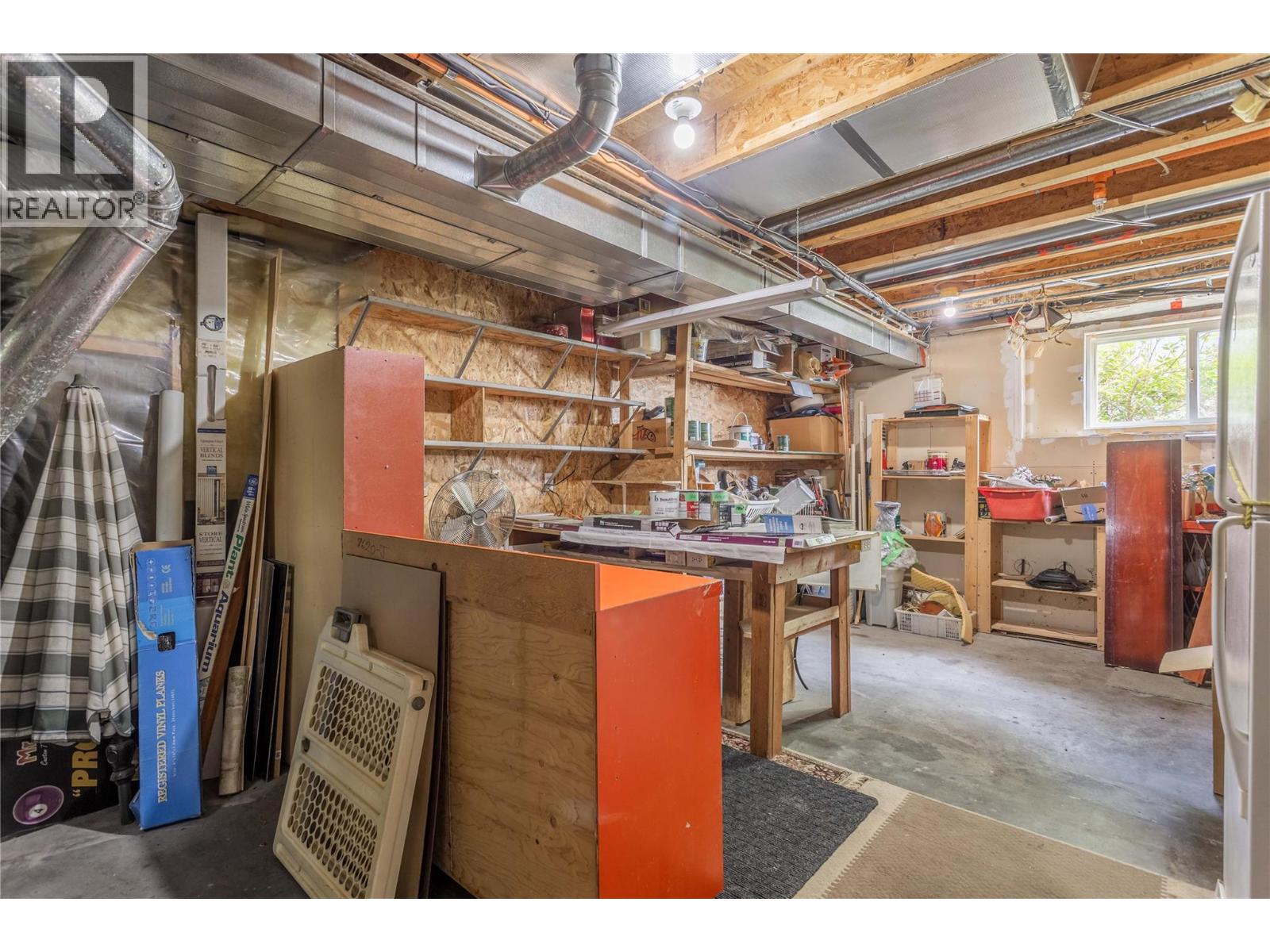 5220 Sutherland Road - 33