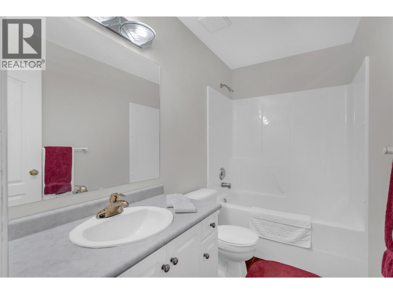 5220 Sutherland Road - 27