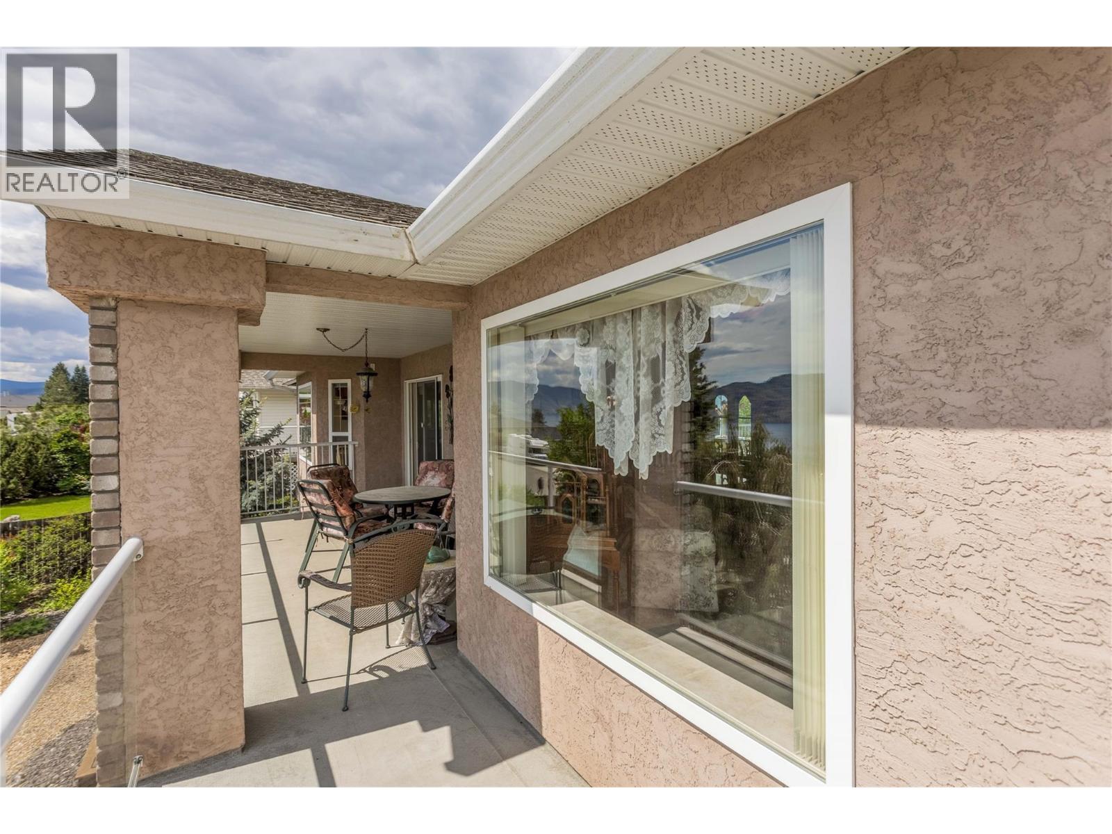 5220 Sutherland Road - 53