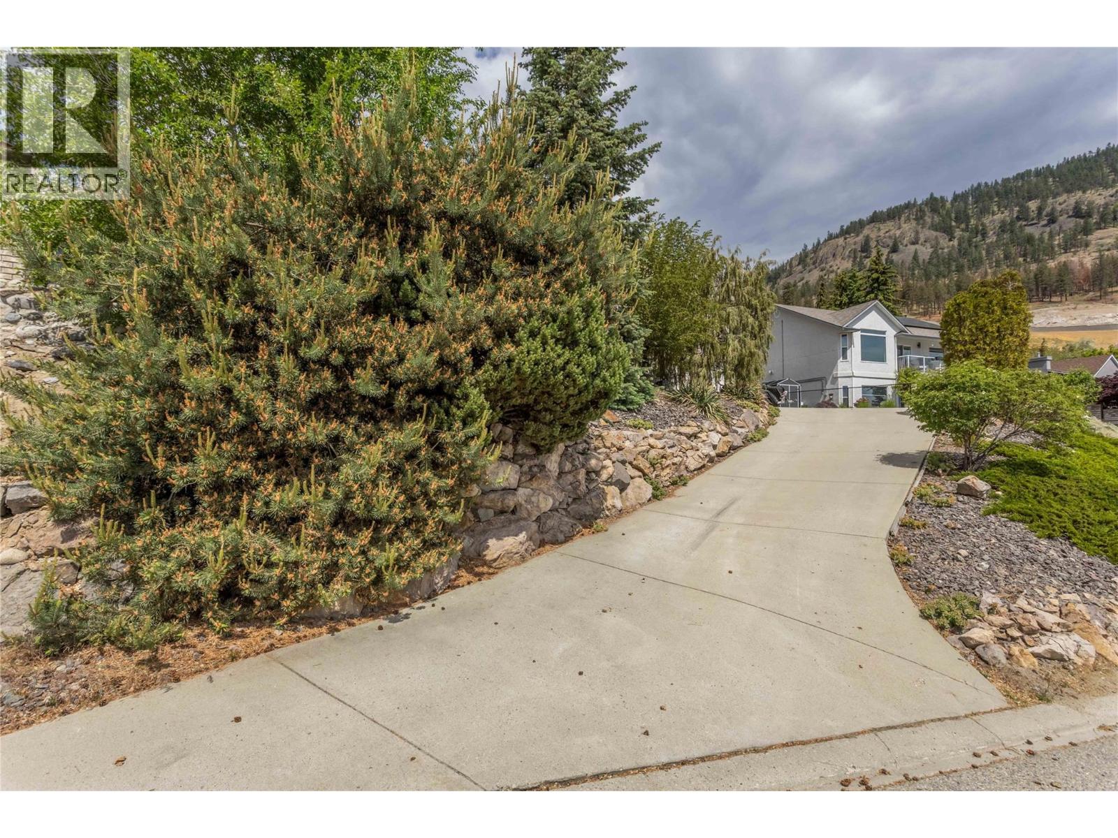 5220 Sutherland Road - 60