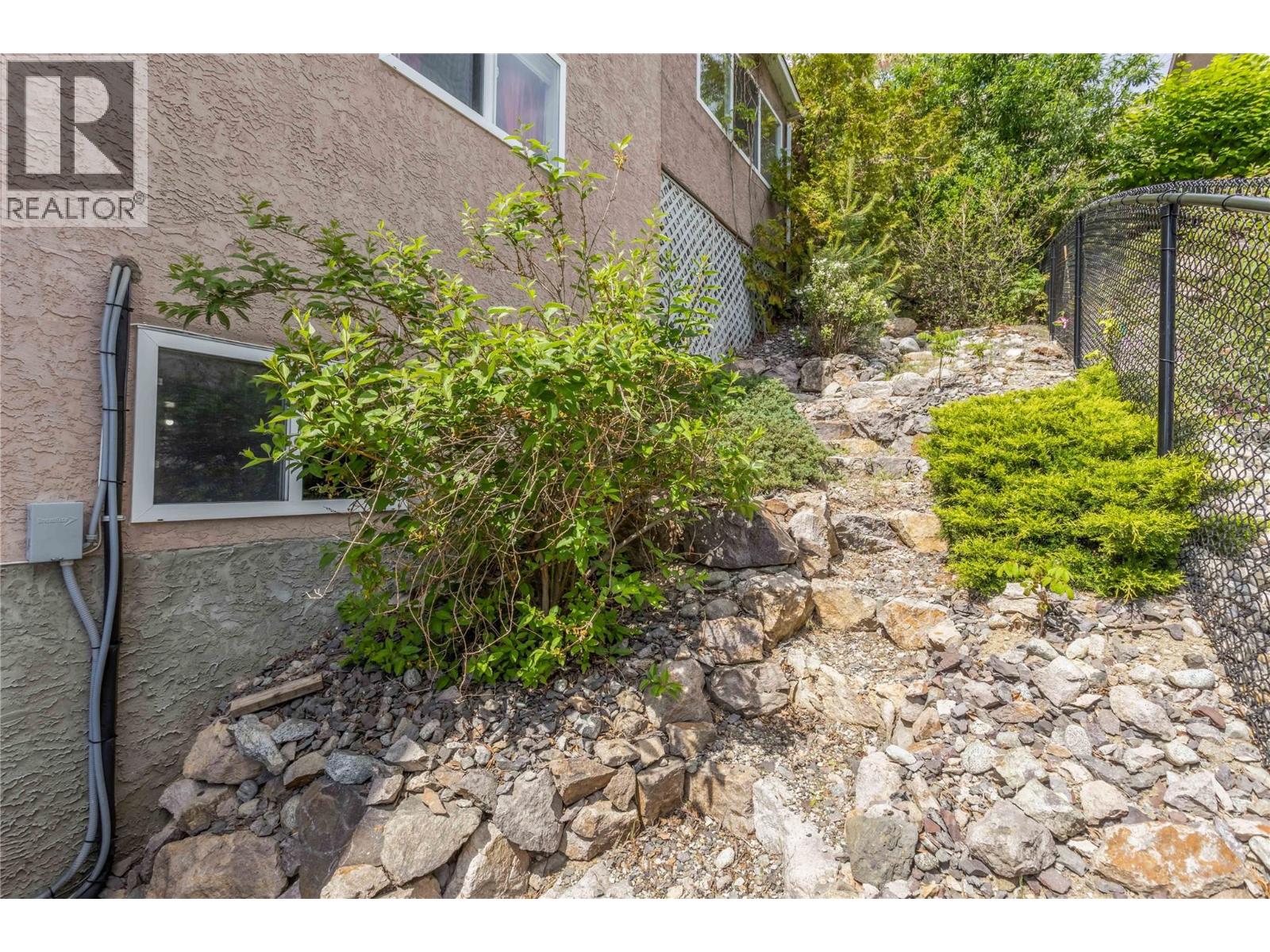 5220 Sutherland Road - 59