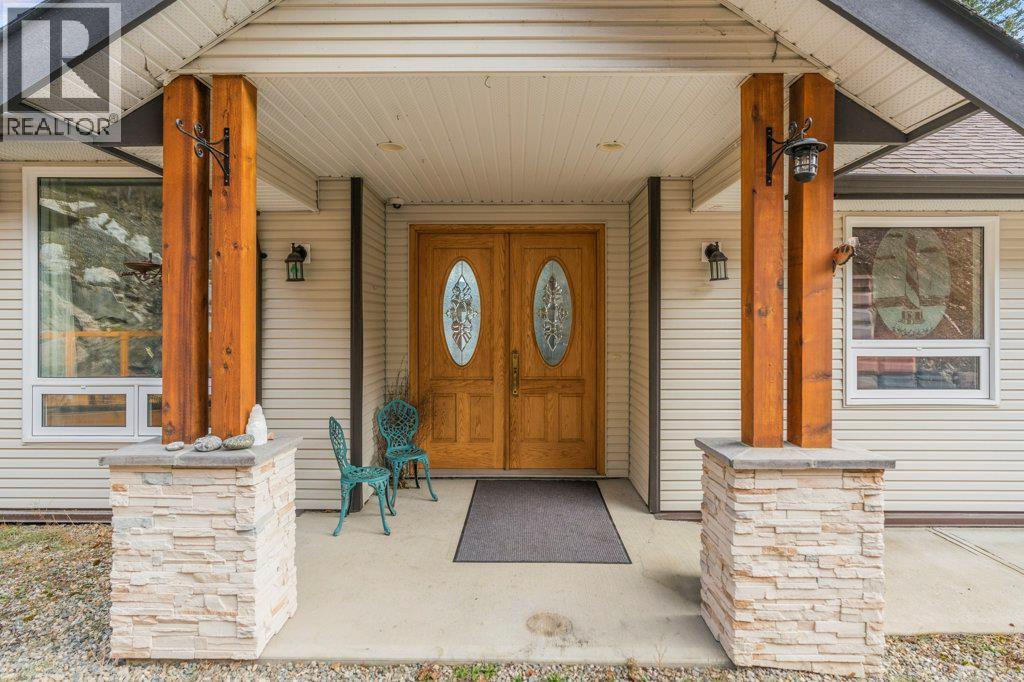 5694 Trans Canada Highway NW - 24