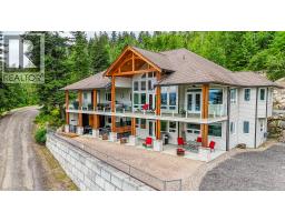 Utility room - 5694 Trans Canada Highway Nw, Salmon Arm, BC V1E3A2 Photo 6