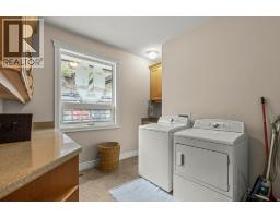 5694 Trans Canada Highway Nw, Salmon Arm, BC V1E3A2 Photo 52