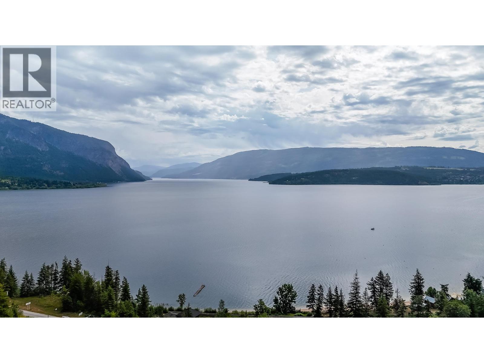 5694 Trans Canada Highway NW - 11