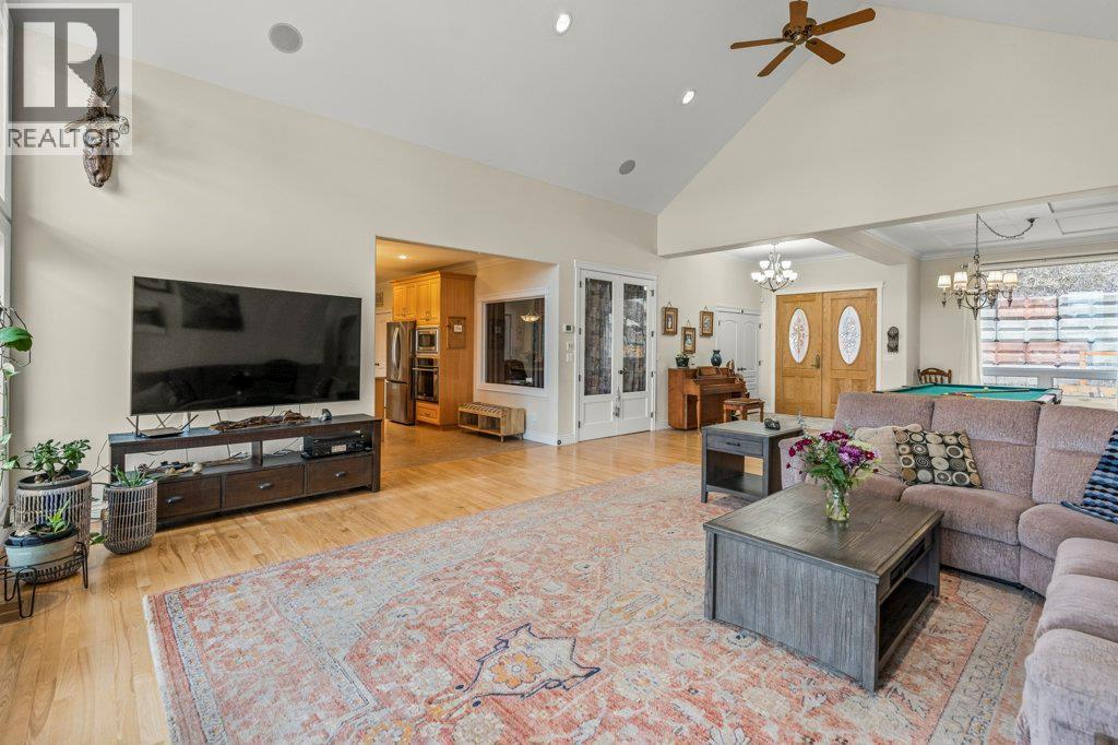 5694 Trans Canada Highway NW - 27