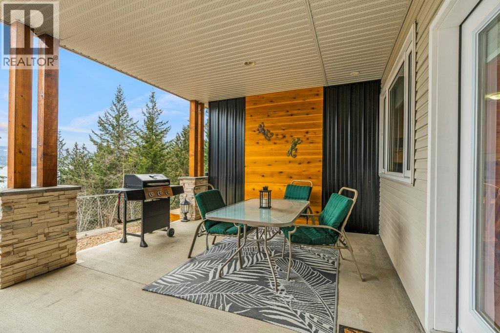 5694 Trans Canada Highway NW - 60