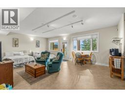 5694 Trans Canada Highway Nw, Salmon Arm, BC V1E3A2 Photo 55