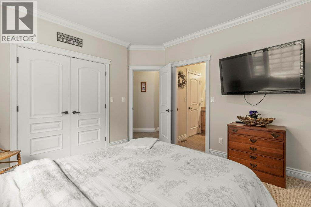 5694 Trans Canada Highway NW - 51