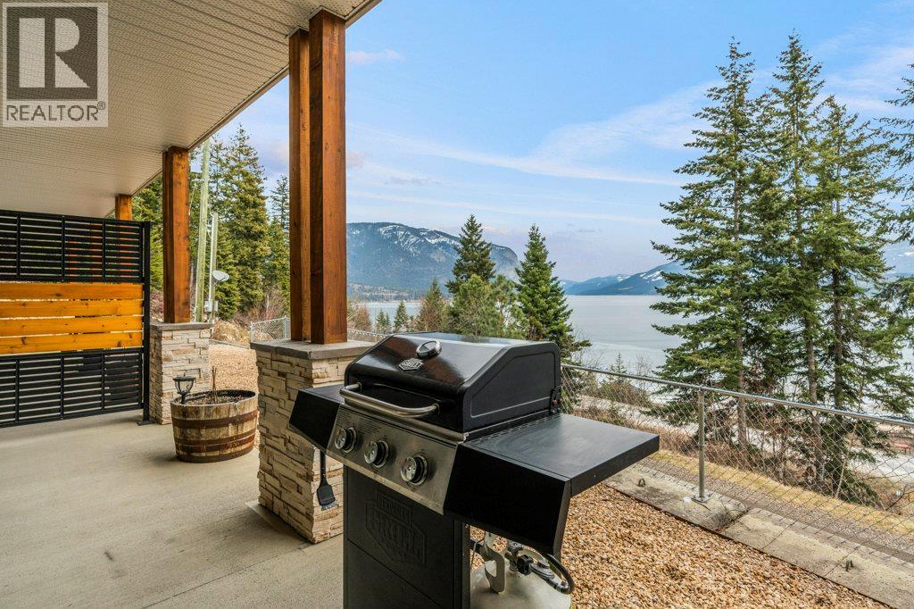 5694 Trans Canada Highway NW - 61