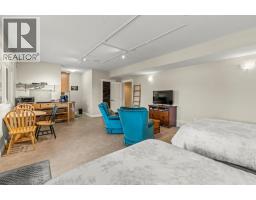5694 Trans Canada Highway Nw, Salmon Arm, BC V1E3A2 Photo 59