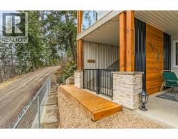 5694 Trans Canada Highway Nw, Salmon Arm, BC V1E3A2 Photo 63