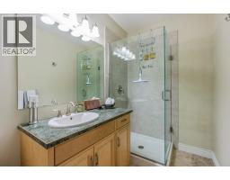 5694 Trans Canada Highway Nw, Salmon Arm, BC V1E3A2 Photo 54