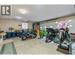 5694 Trans Canada Highway Nw, Salmon Arm, BC V1E3A2 Photo 83