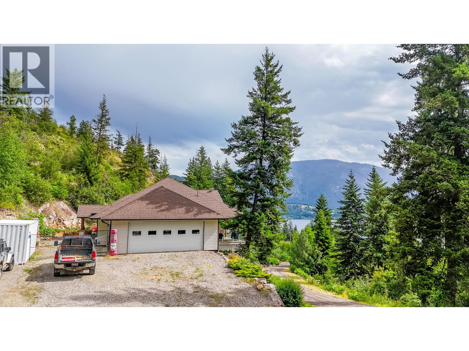 5694 Trans Canada Highway NW - 12