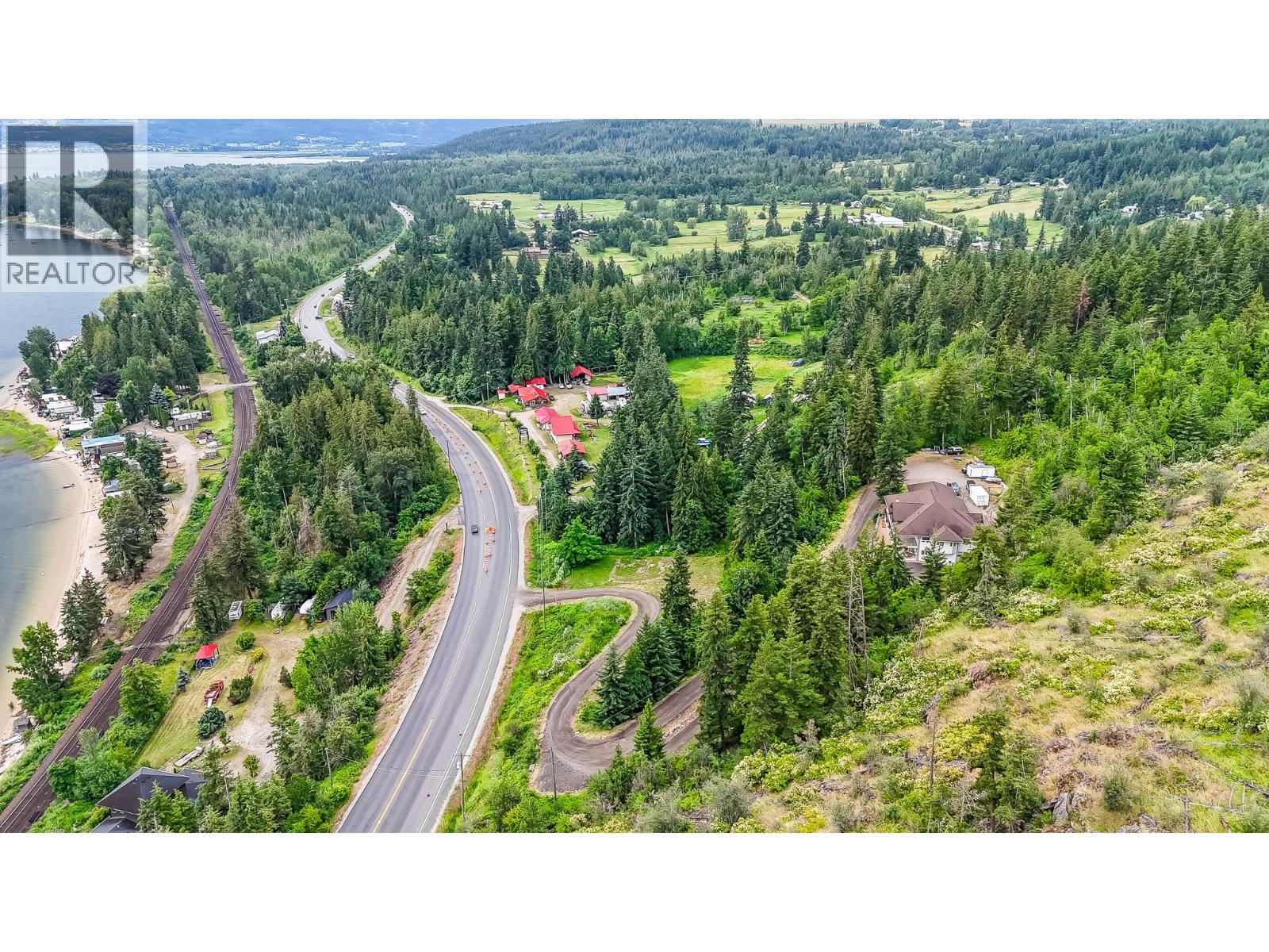 5694 Trans Canada Highway NW - 20