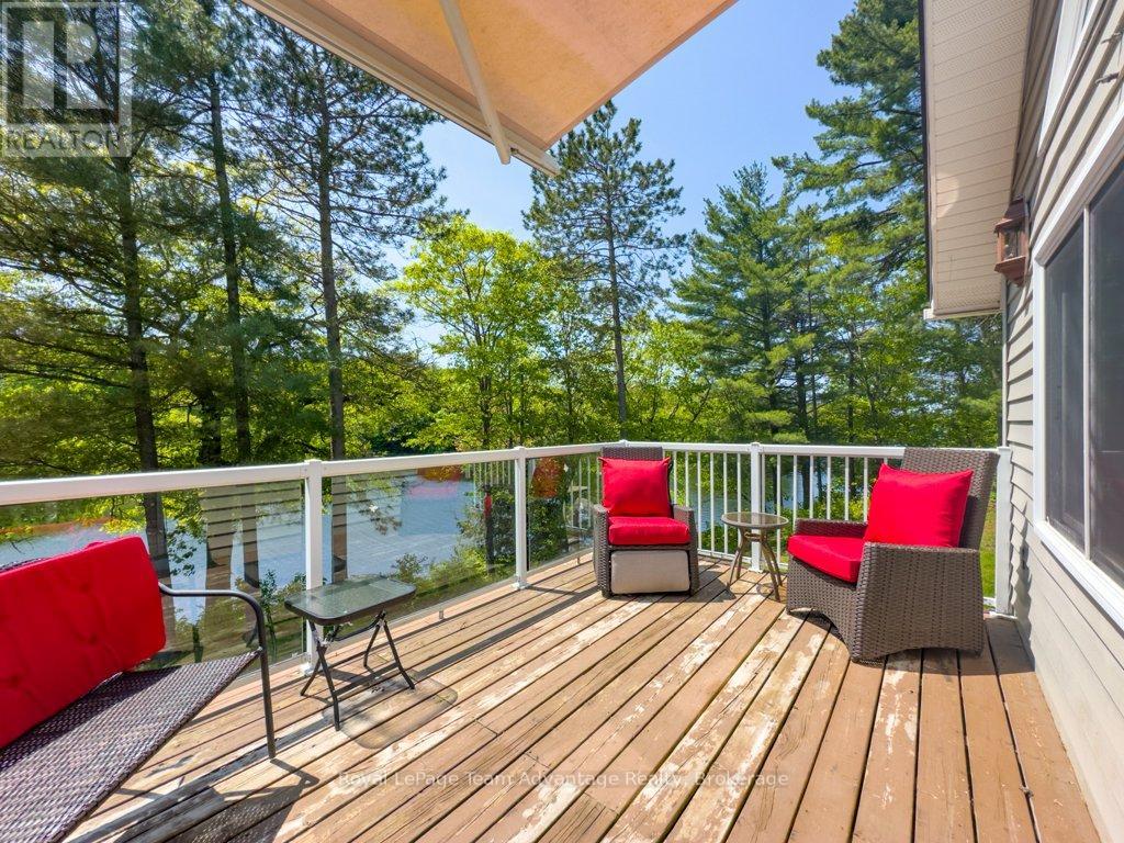 19 ALLAN CRESCENT - 16
