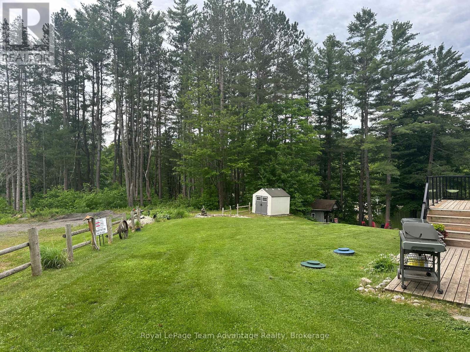 19 ALLAN CRESCENT - 48
