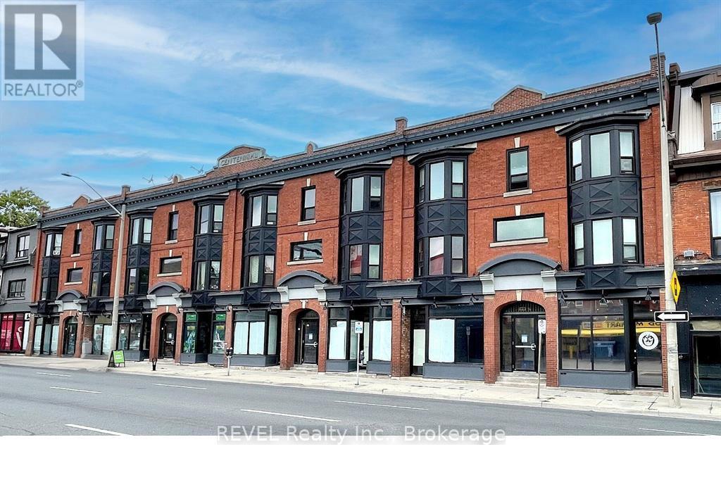 Photo of 471.5 King Street