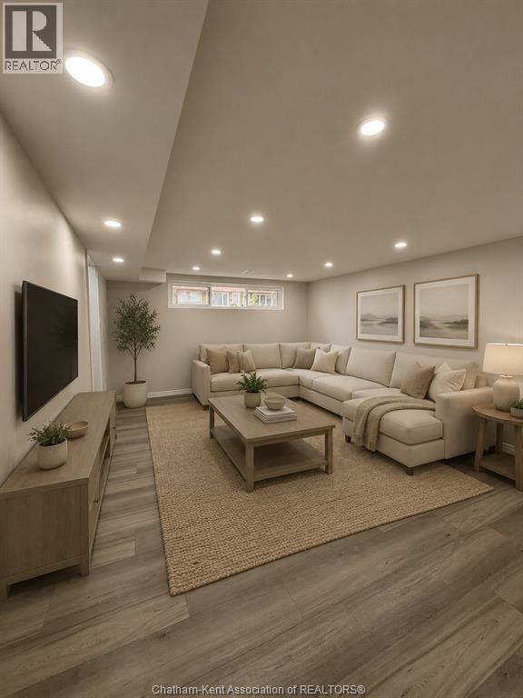 #2 241 LIMERIDGE ROAD West - 14