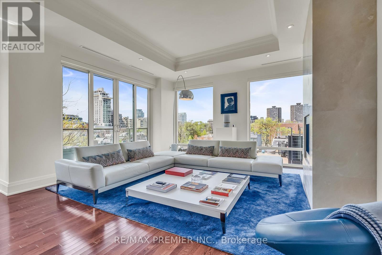 #502 80 YORKVILLE AVENUE - 13