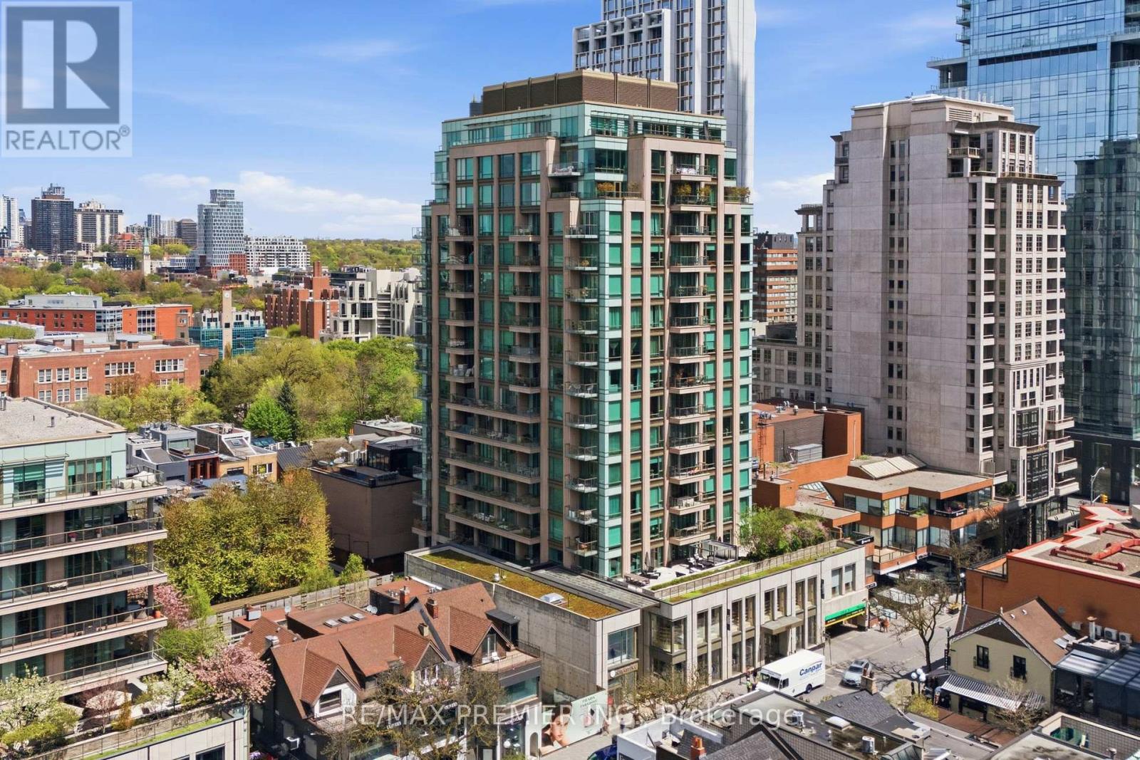 #502 80 YORKVILLE AVENUE - 2