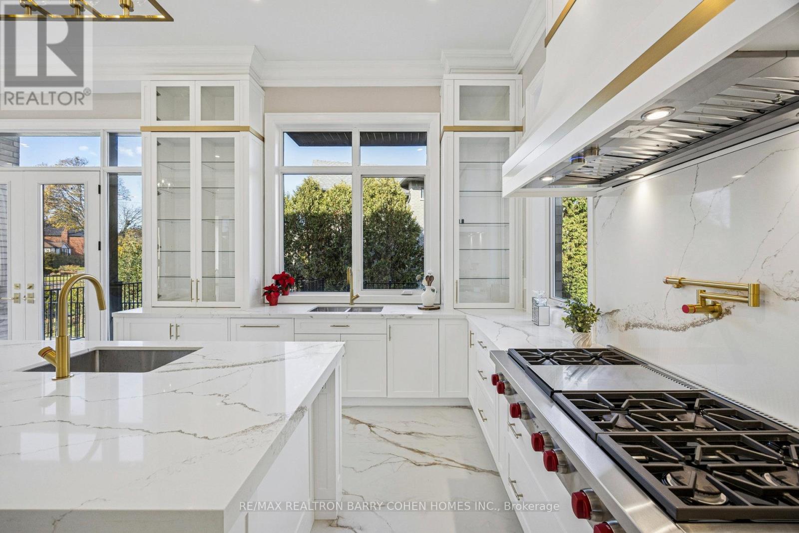 1 LYNNHAVEN ROAD - 18