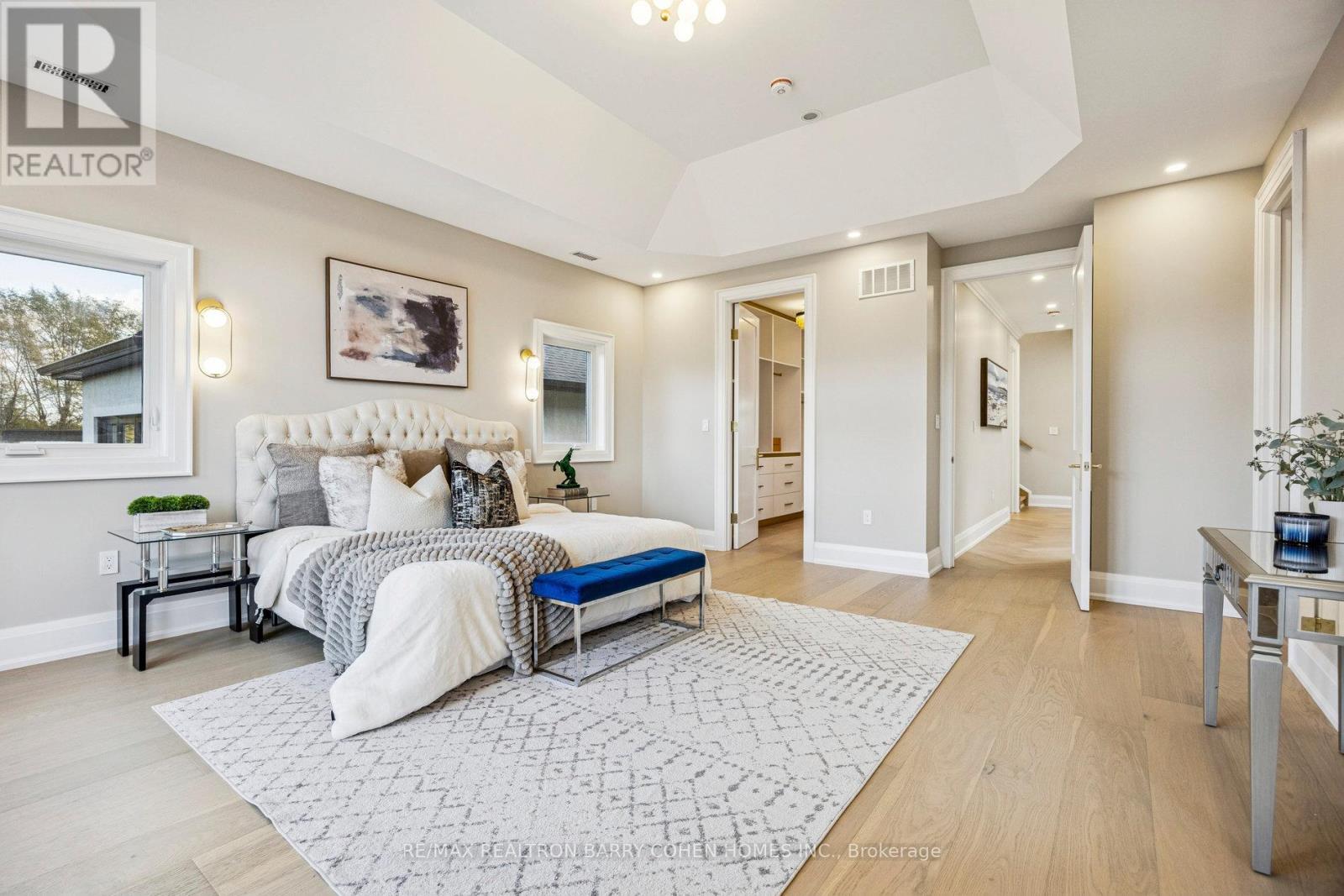 1 LYNNHAVEN ROAD - 34