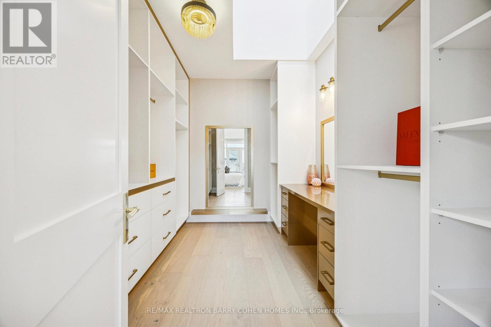 1 LYNNHAVEN ROAD - 35