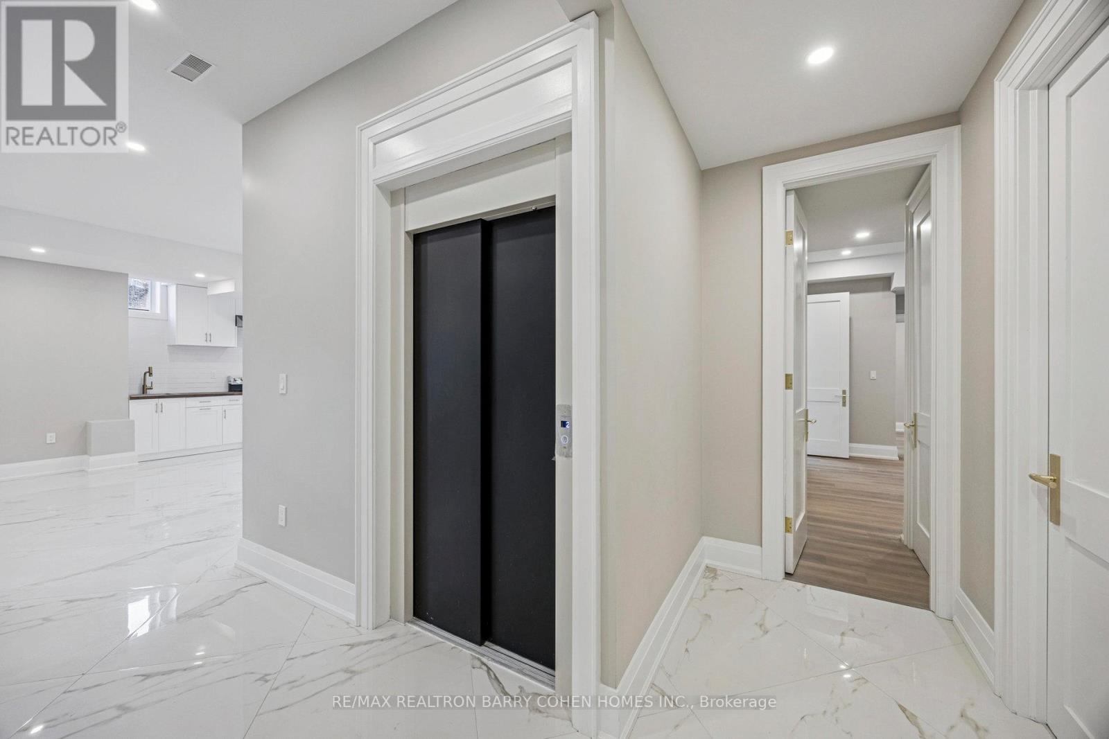 1 LYNNHAVEN ROAD - 42